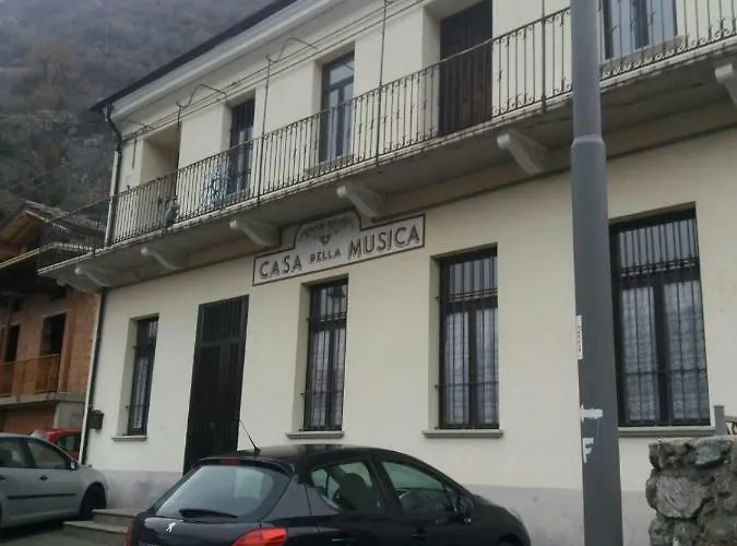 Casa La Foriana بيت للعطل *