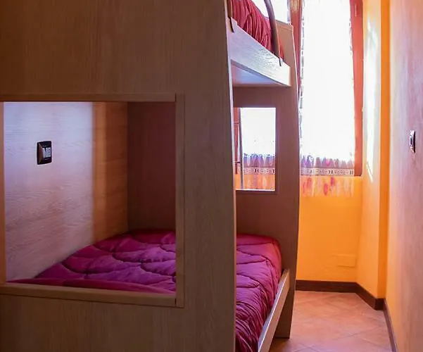 Casa La Foriana بيت للعطل