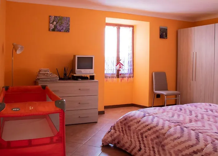 Casa La Foriana بيت للعطل *